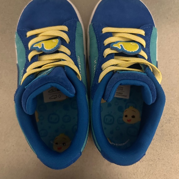Cocomelon Puma Toddler Runners - Picture 3 of 5